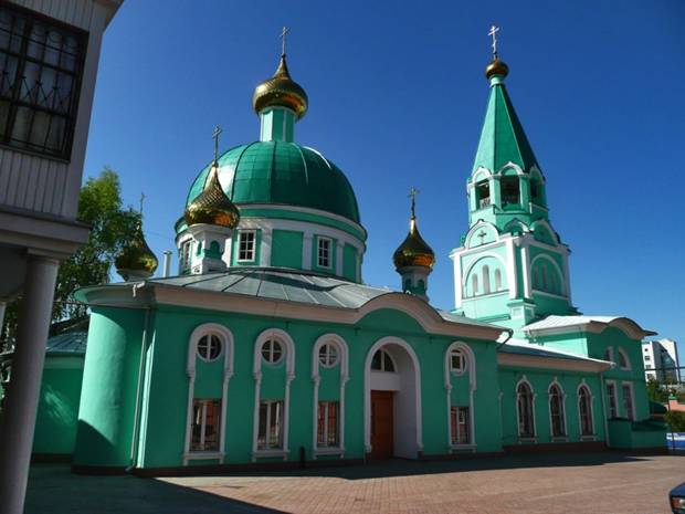 Свято-Троицкая  церковь