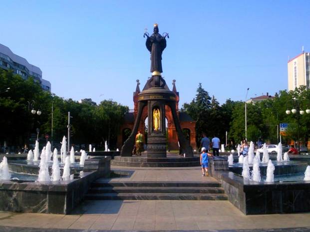 Памятник  Святой Великомученице Екатерине. Краснодар.