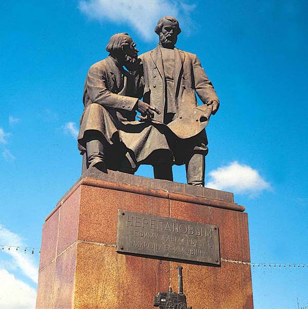 Памятник Черепановым. Нижний  Тагил.