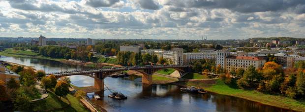 Кировский мост через реку Западная Двина
