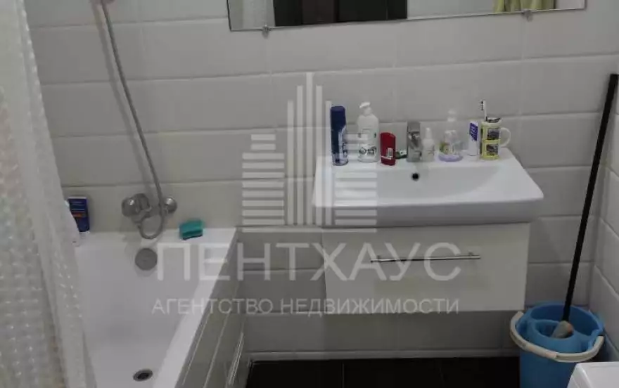Западный проезд, 8
