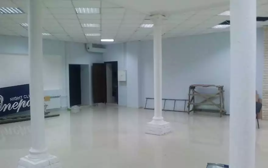 Петрова ул, 1