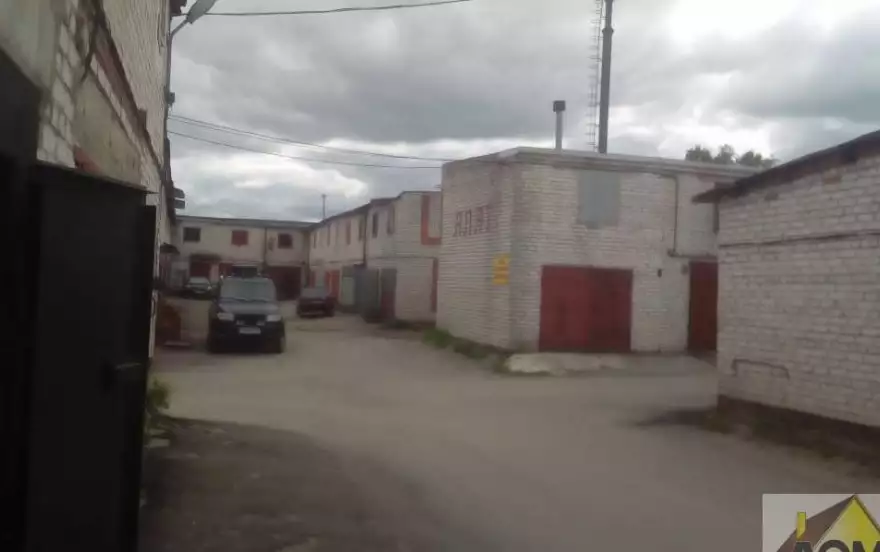 Баумана ул, 100