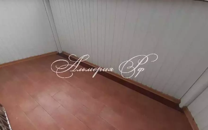 Металлургическая, 111