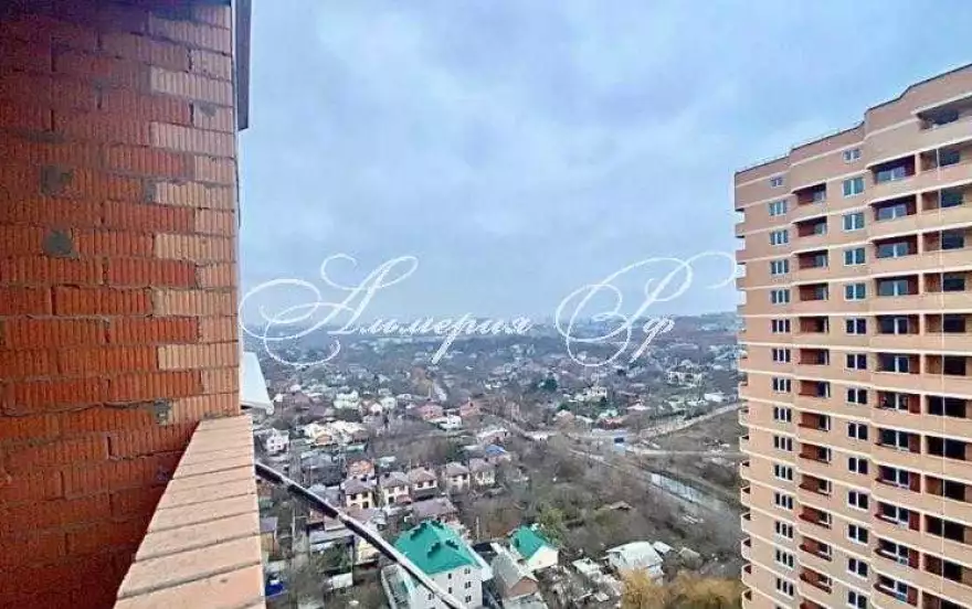 Творческая, 5