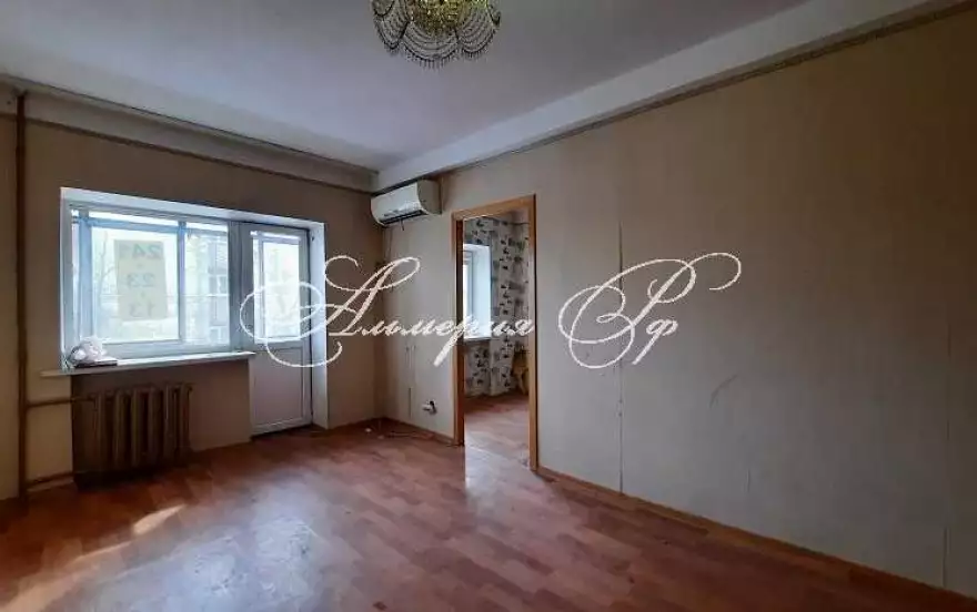 Коммунаров, 33В