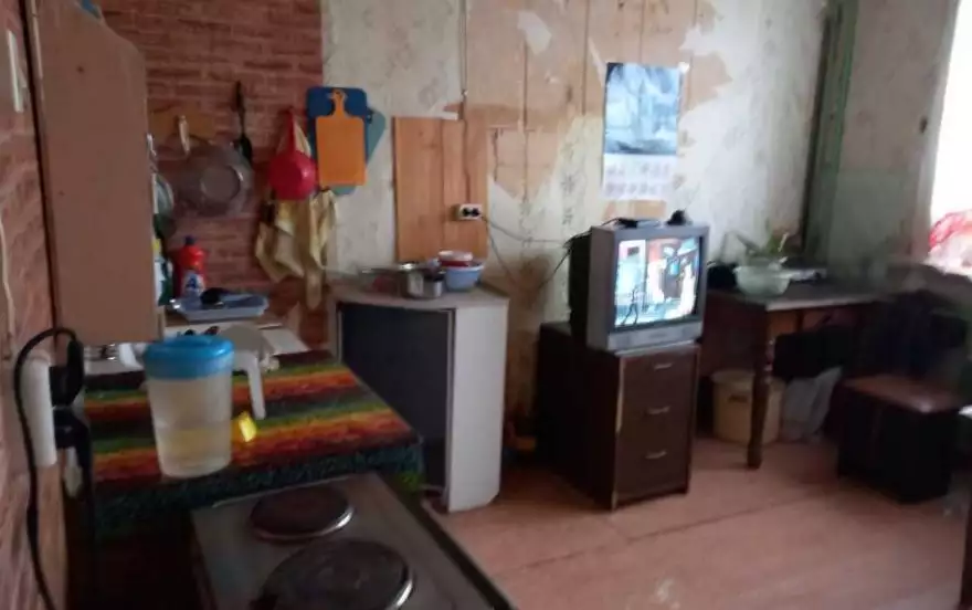 Профсоюзная, 1