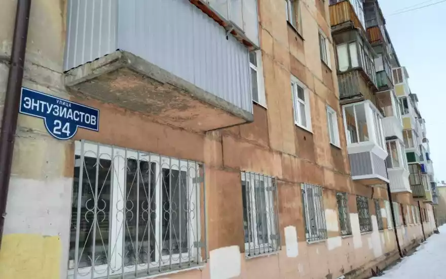 Энтузиастов, 24