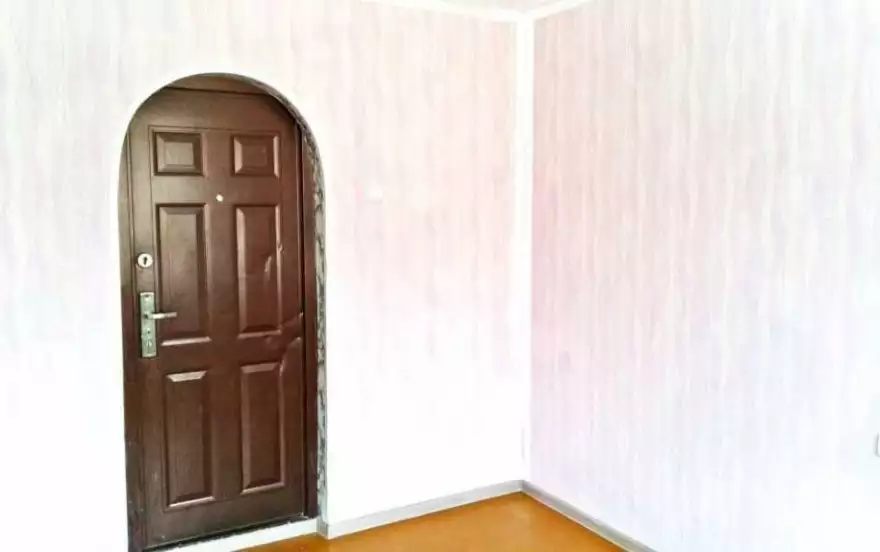 Юности, 35