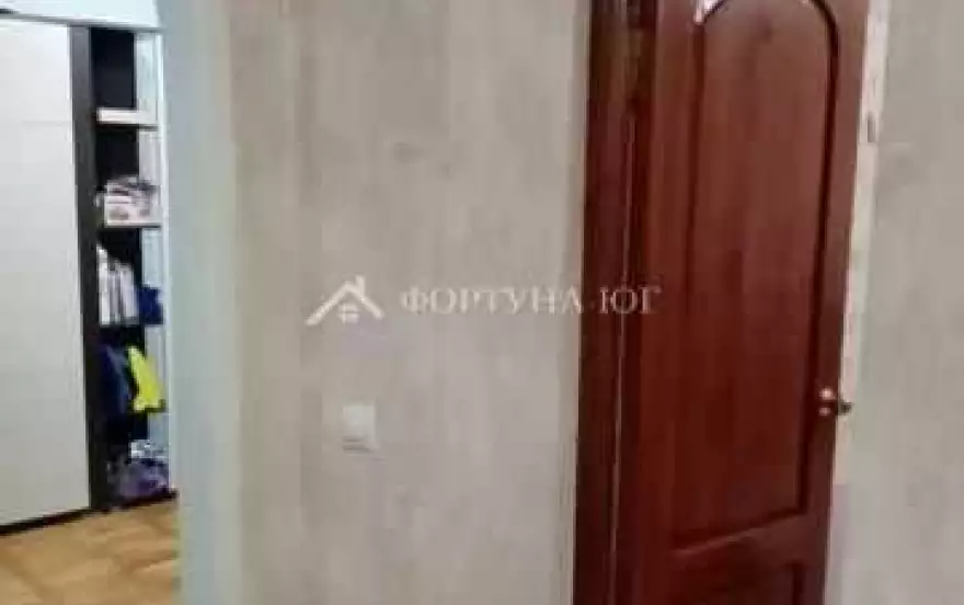 12 микрорайон, 16