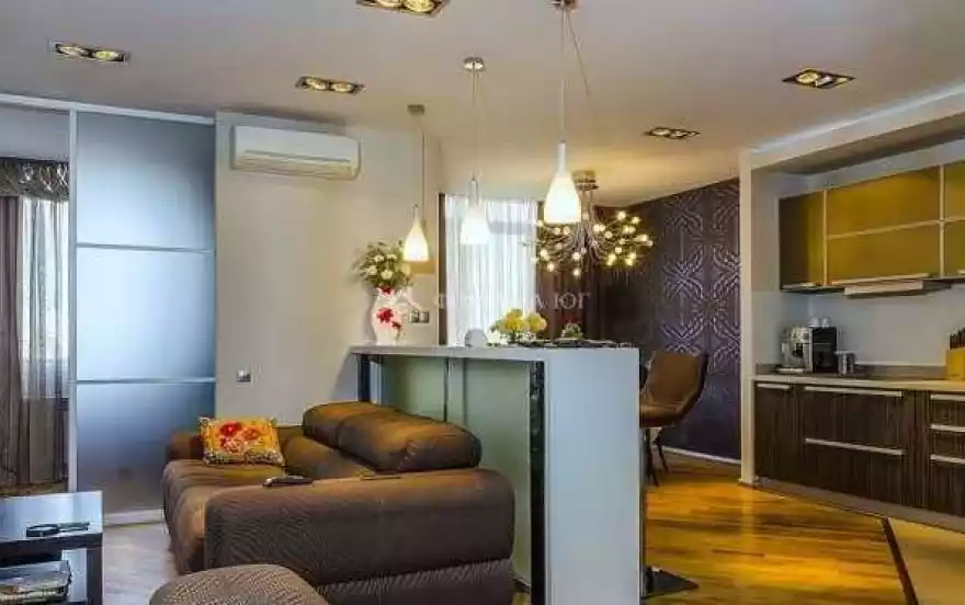 Промышленная улица, 9