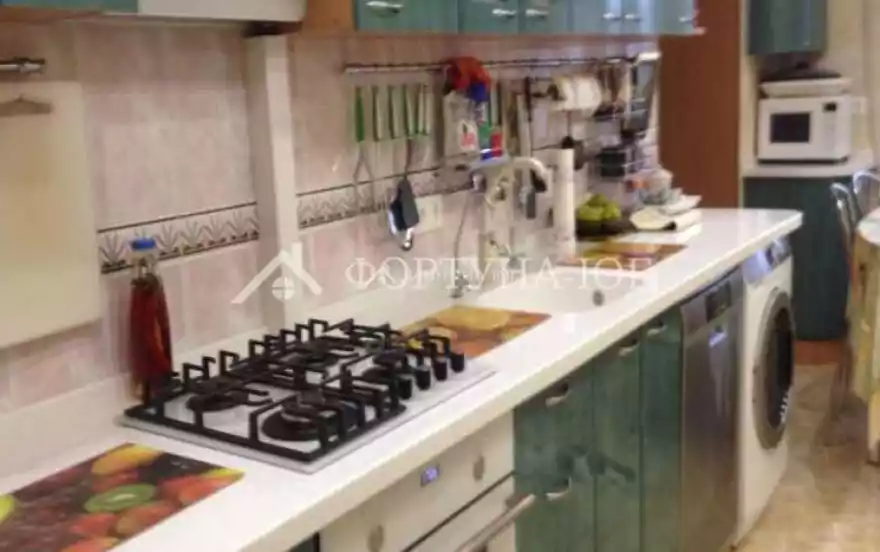 улица Ленина, 145