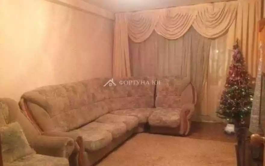 12-й микрорайон, 16