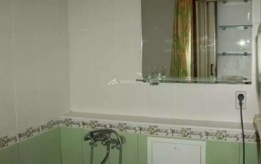 Новороссийская улица, 239