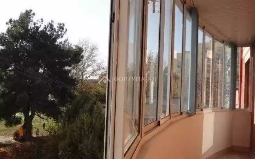 Новороссийская улица, 203