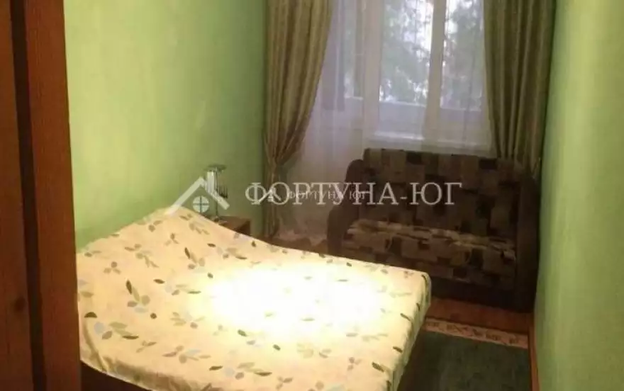 улица Самбурова, 258