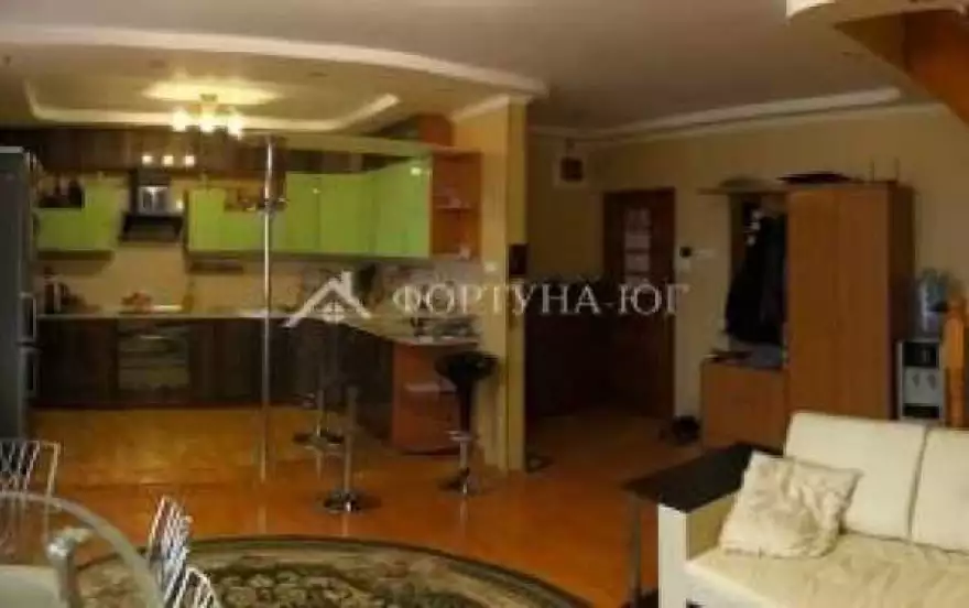 улица Самбурова, 258