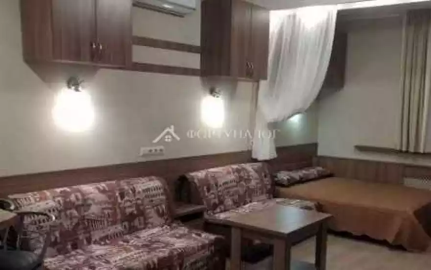 Крымская улица, 38