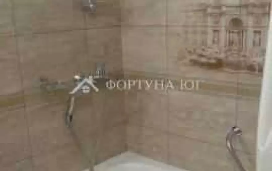 Крымская улица, 38
