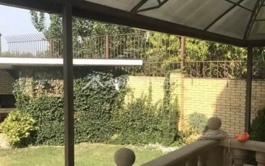 ул Лозовая