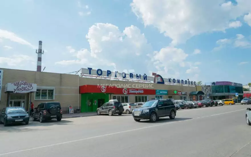 Красная улица, 10