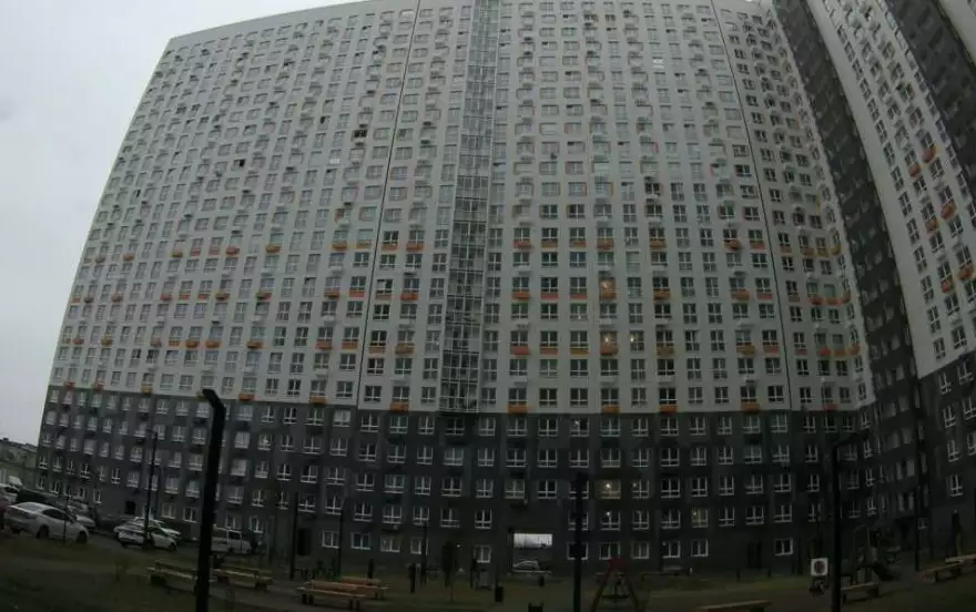 Юности улица, 13