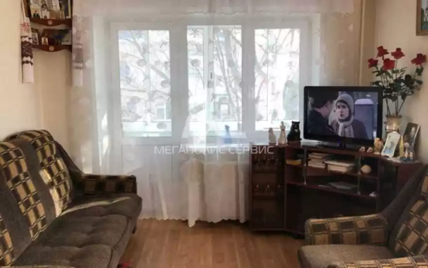 Школьная улица, 30