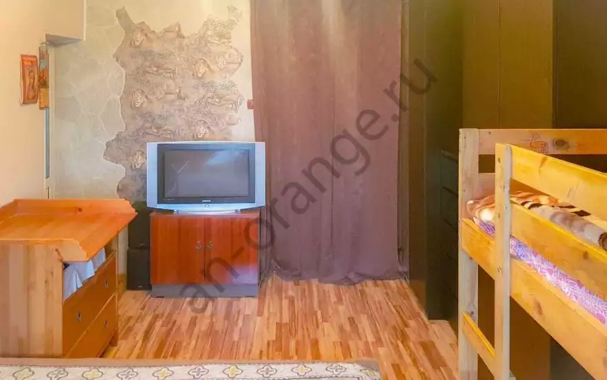 Горького улица, 12к1
