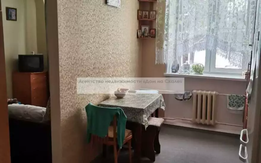 Октябрьская улица, 3