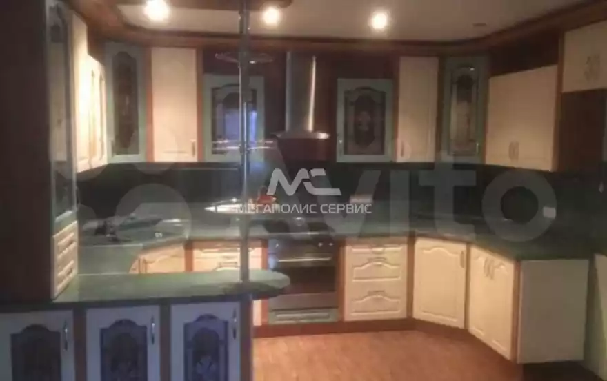 Коминтерна улица, 2В