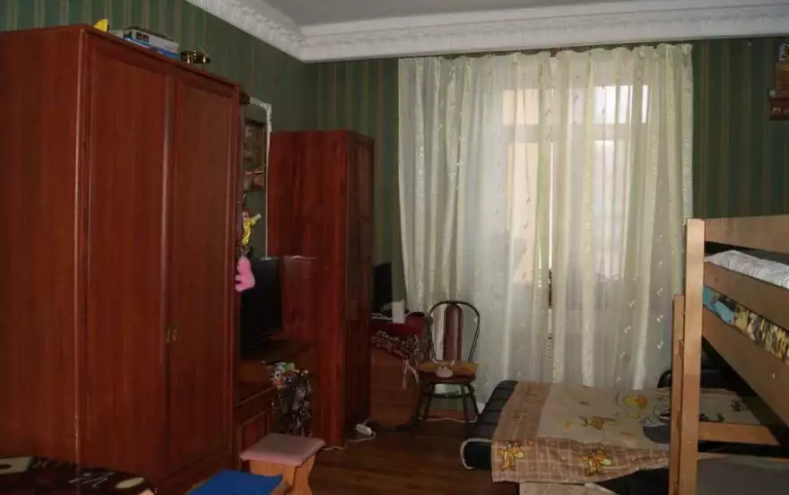 Дзержинского улица, 19