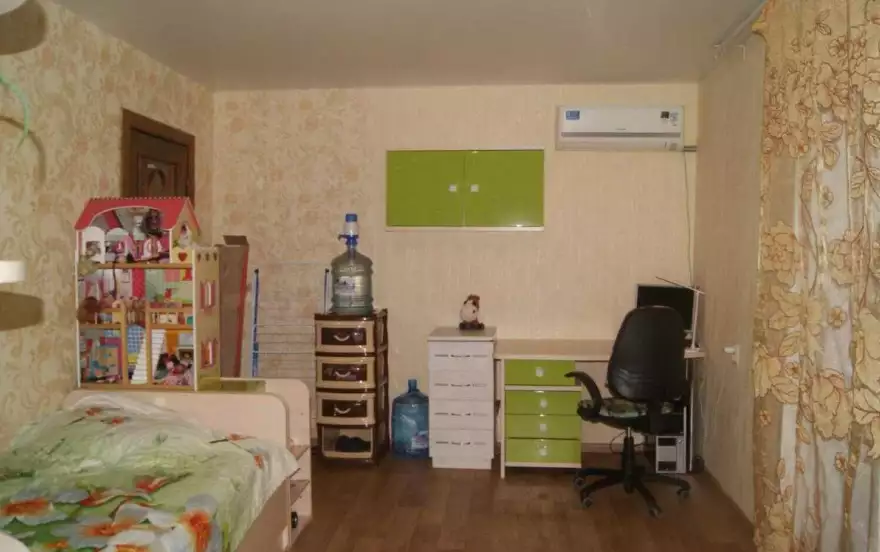 Дзержинского улица, 93