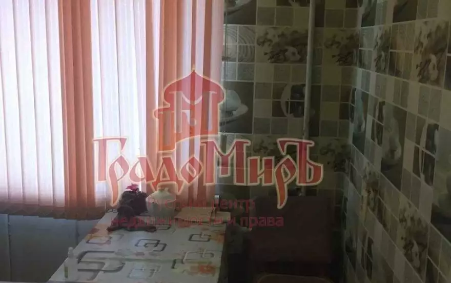 Толстого улица, 2б