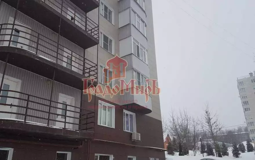 Парковая улица, 8