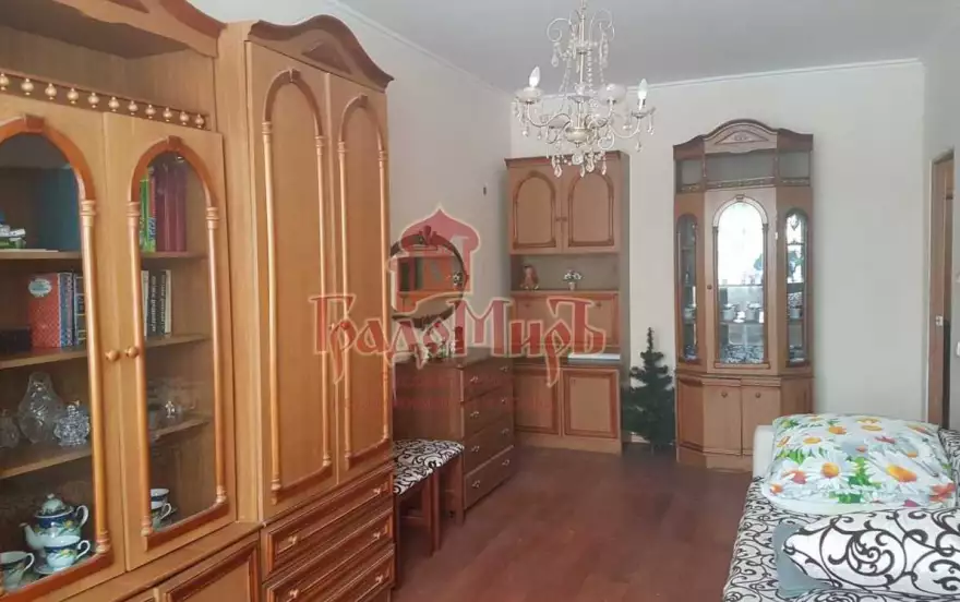 Парковая улица, 8