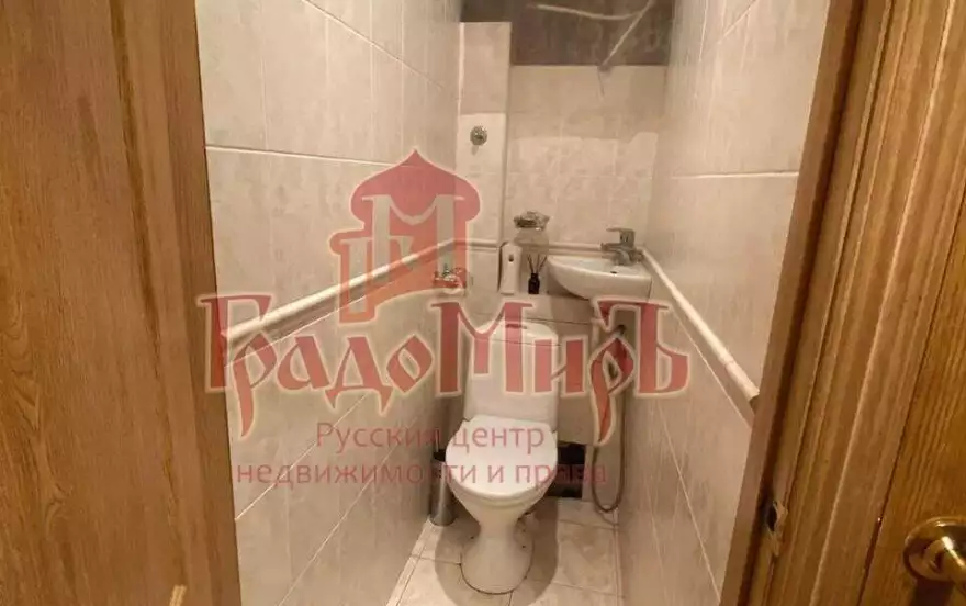 Тихомировой улица, 1