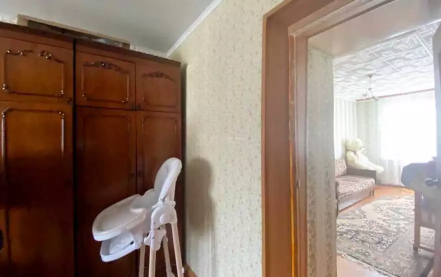 Латышская улица, 23