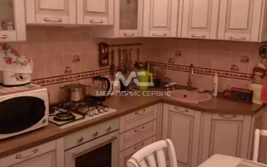 Артёма улица, 152