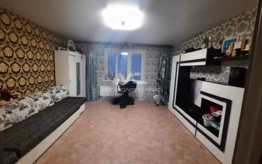 Октября пр-кт, 48