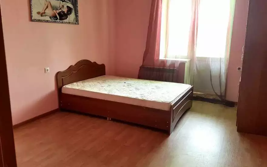 Охотная улица, 4