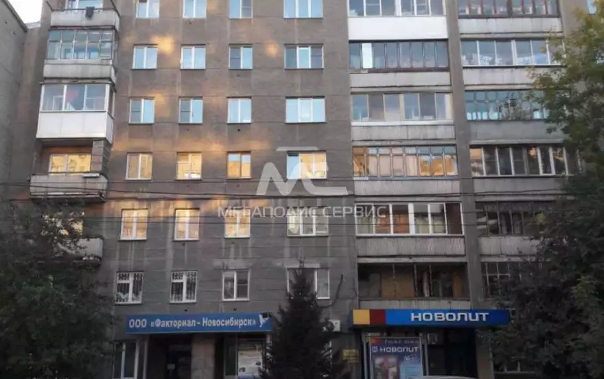Революции улица