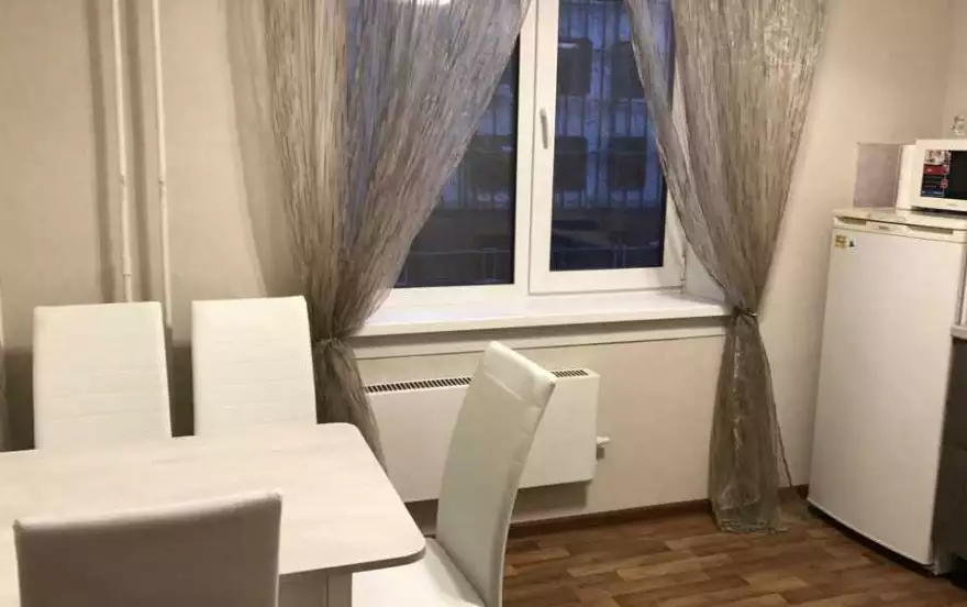 Спортивная улица, 7/2