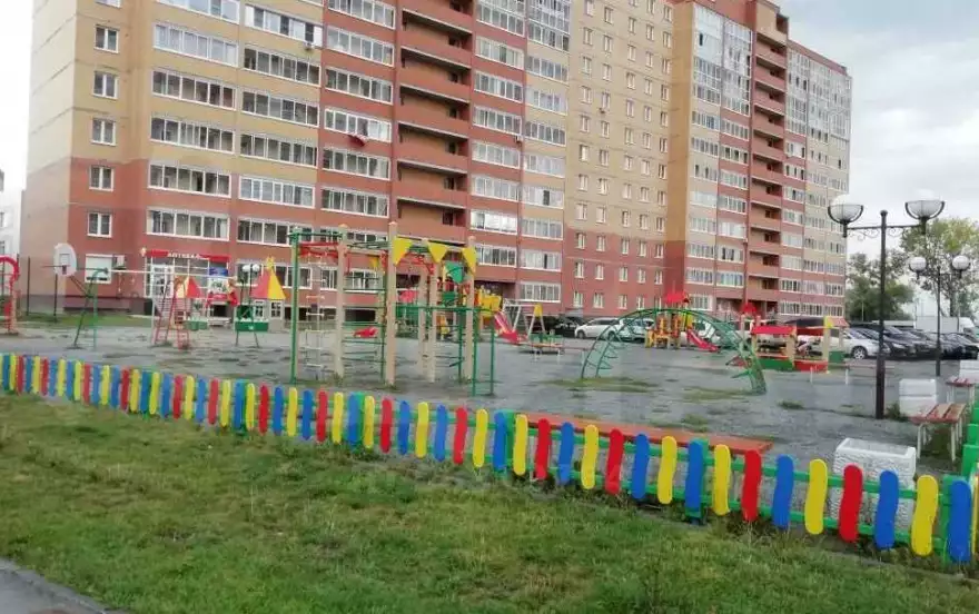 Надежды улица, 2