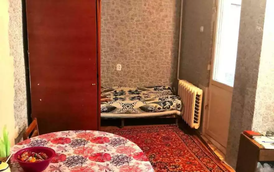Старшинова б-р, 23