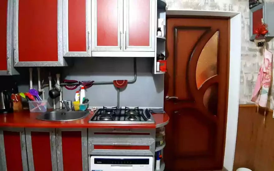 Адмиральский б-р, 38