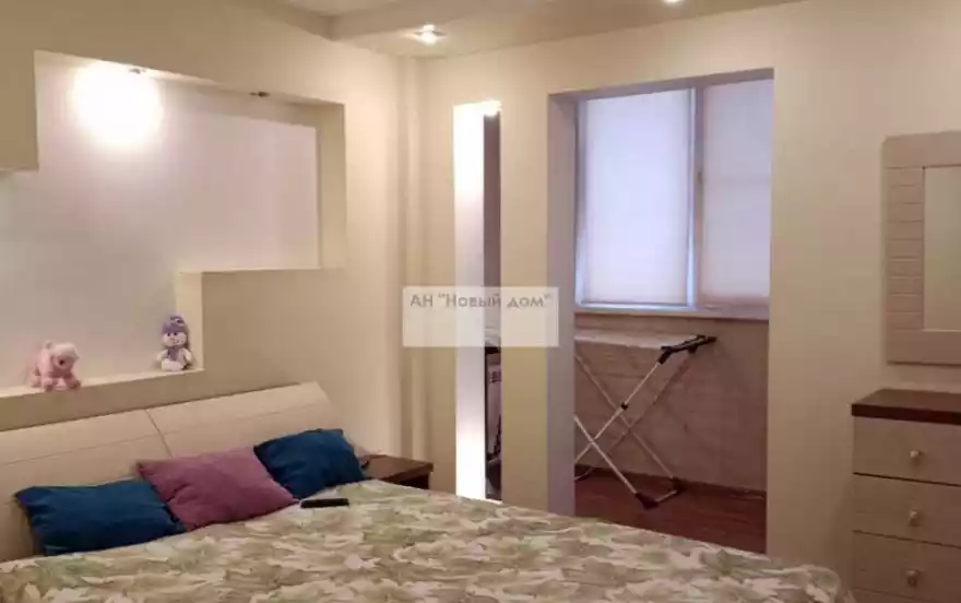 9-я Тихая улица, 9