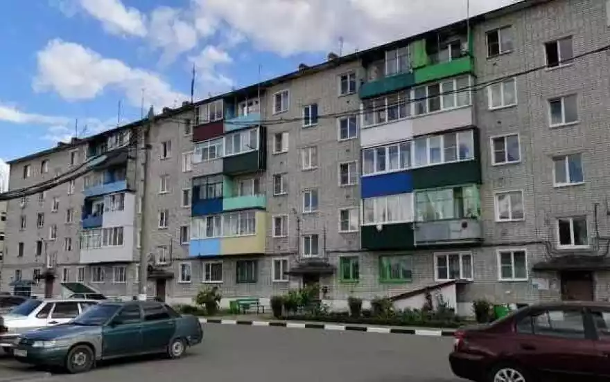 Василия Буракова улица, 14