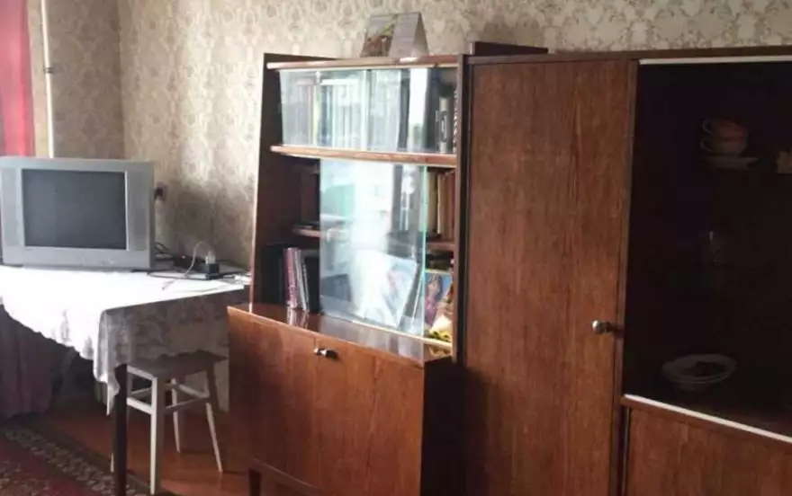 40 лет Октября улица, 25