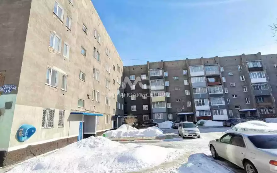 Шахтёров пр-кт, 16