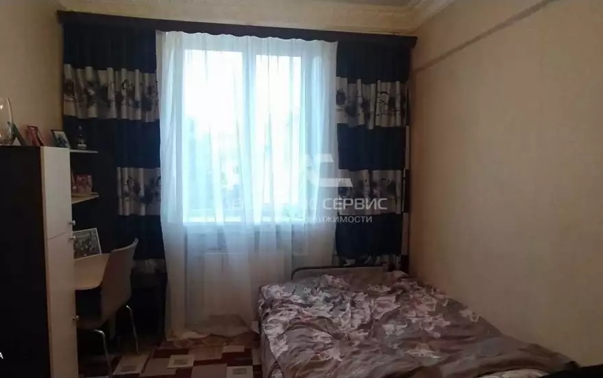 Подольских Курсантов улица, 5